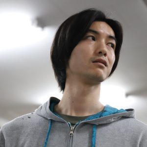 舞台版「BLACK BIRD」通し稽古レポート　妖怪との切ない純愛物語を、八百屋舞台で表現 イメージ画像