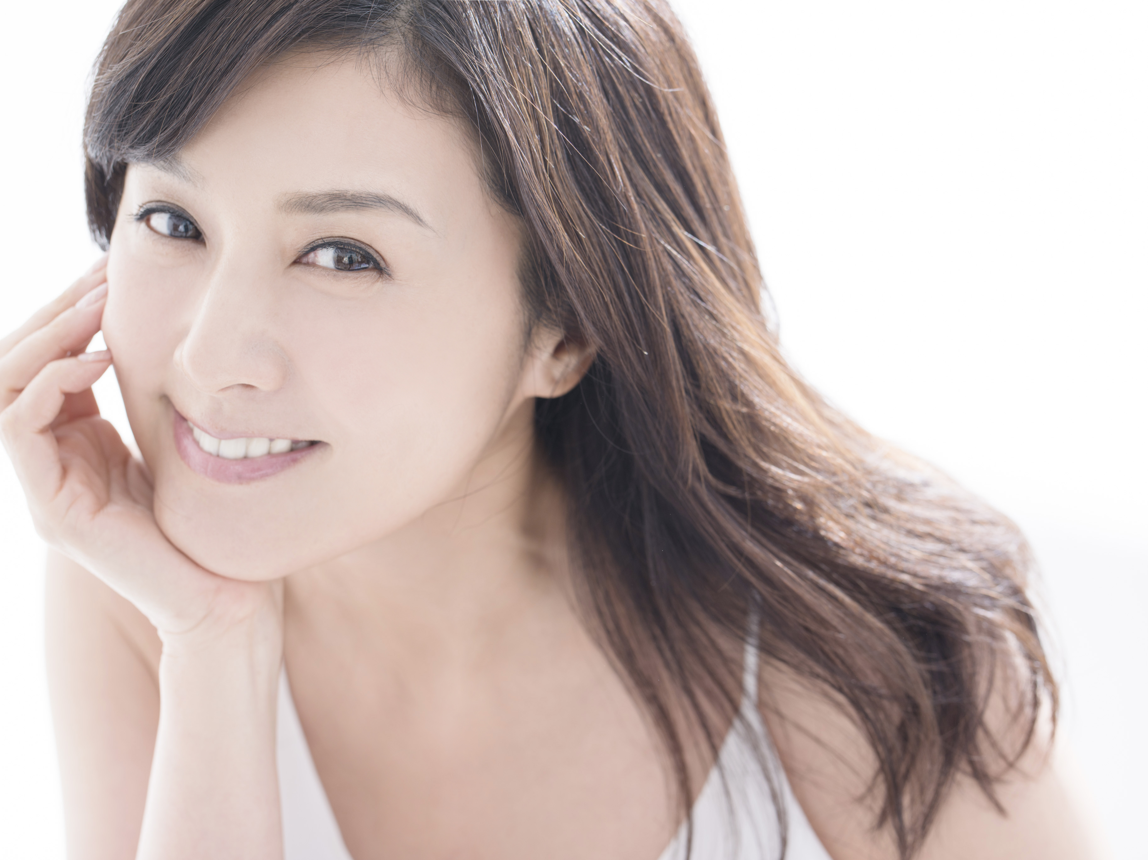 舞台「サザエさん」からメインビジュアルが解禁　ワカメ役は秋元真夏・齊藤京子のWキャストに イメージ画像