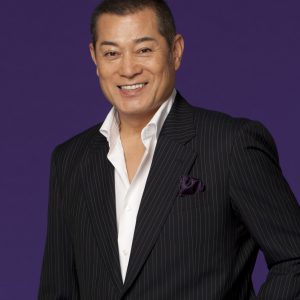 舞台「サザエさん」からメインビジュアルが解禁　ワカメ役は秋元真夏・齊藤京子のWキャストに イメージ画像