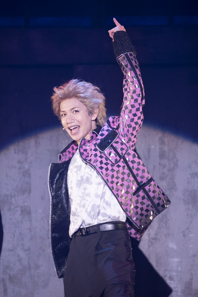染谷俊之・植田圭輔らが出演する劇団シャイニング「エヴリィBuddy!」が東京で開幕 イメージ画像