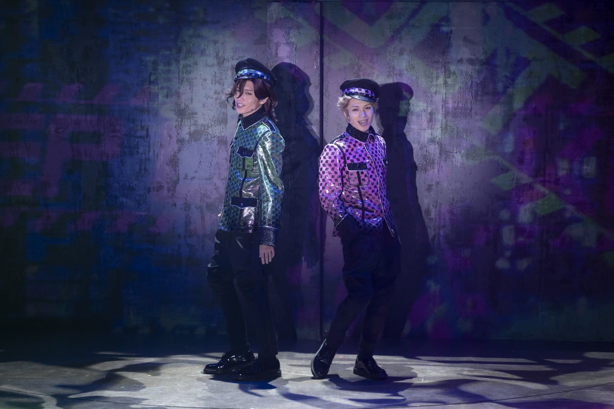 染谷俊之・植田圭輔らが出演する劇団シャイニング「エヴリィBuddy!」が東京で開幕 イメージ画像