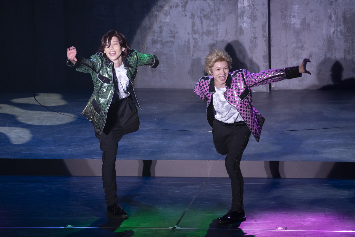 染谷俊之・植田圭輔らが出演する劇団シャイニング「エヴリィBuddy!」が東京で開幕 イメージ画像