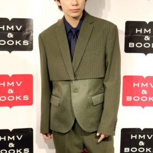 糸川耀士郎、初のカレンダーを発売「大満足の120点です」 イメージ画像