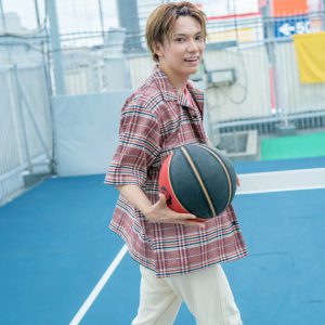 糸川耀士郎、初のカレンダーを発売「大満足の120点です」 イメージ画像
