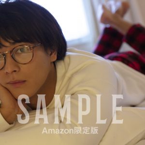 猪野広樹、カレンダー予約特典ポストカード絵柄を先行公開　東京・大阪でパネル展決定 イメージ画像