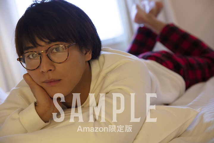 猪野広樹、カレンダー予約特典ポストカード絵柄を先行公開　東京・大阪でパネル展決定 イメージ画像