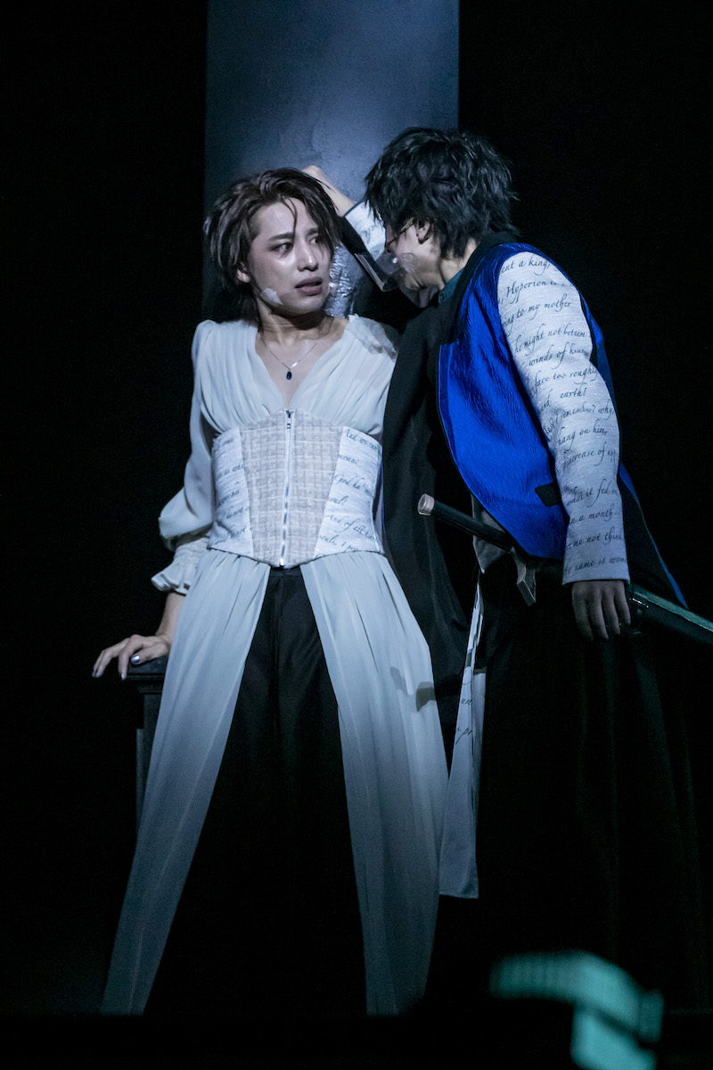 岡宮来夢「自信を持って皆様にお届けします」　5 Guys Shakespeare Act1:[HAMLET]が開幕 イメージ画像