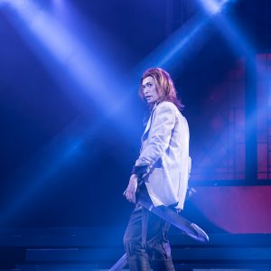 美しき世界観で描かれるプロジェクトの集大成、劇団シャイニング『BLOODY SHADOWS』開幕 イメージ画像