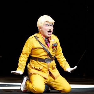 舞台「パタリロ！」〜霧のロンドンエアポート〜、舞台写真＆キャストコメント公開 イメージ画像
