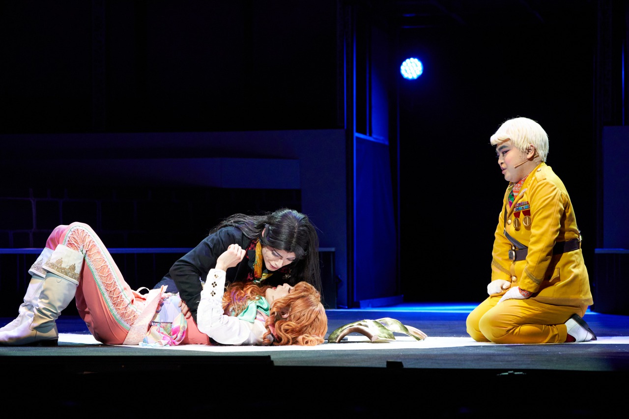 舞台「パタリロ！」〜霧のロンドンエアポート〜、舞台写真＆キャストコメント公開 イメージ画像