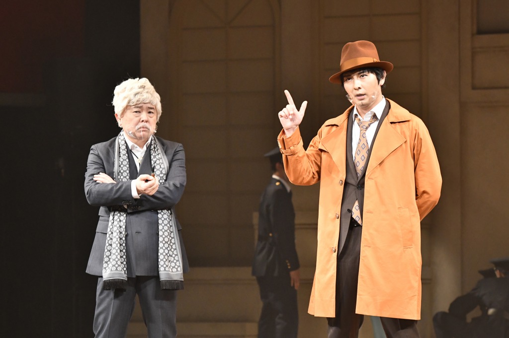 舞台『錦田警部はどろぼうがお好き』開幕、舞台写真＆キャスト・演出家コメントが到着 イメージ画像