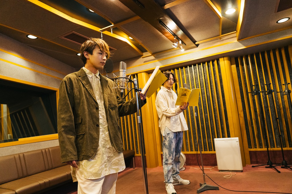 荒木宏文＆陳内将、ゆるくてシュールな“恐竜”役　アニメ「ダイナ荘びより」の声優に イメージ画像