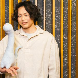 荒木宏文＆陳内将、ゆるくてシュールな“恐竜”役　アニメ「ダイナ荘びより」の声優に イメージ画像