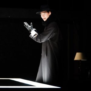 日本初演から10年、ミュージカル『スリル・ミー』が開幕　舞台写真＆コメントが到着 イメージ画像