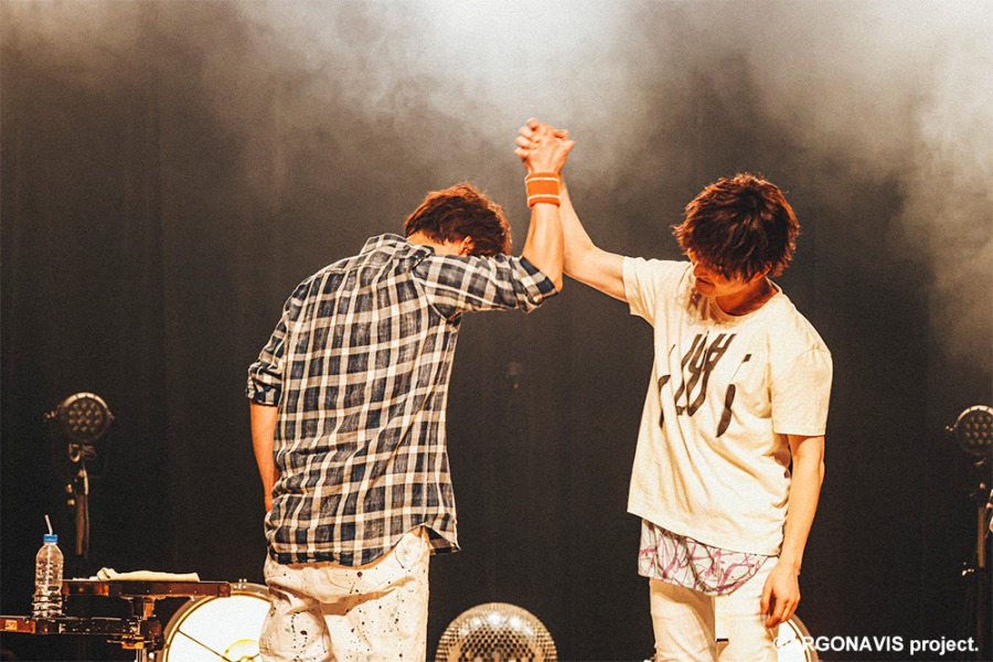 「アルゴナビス Acoustic Tour」ツアーファイナルが無観客配信、公演写真＆セットリスト公開 イメージ画像