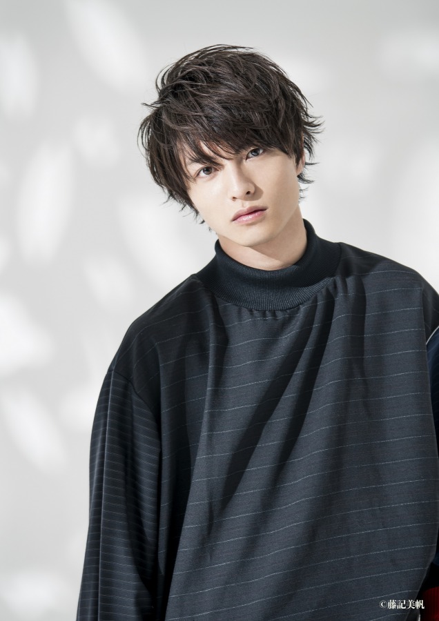 荒牧慶彦・北村諒・赤澤燈らがマーダーミステリーで即興劇、探偵学校の卒業生に イメージ画像