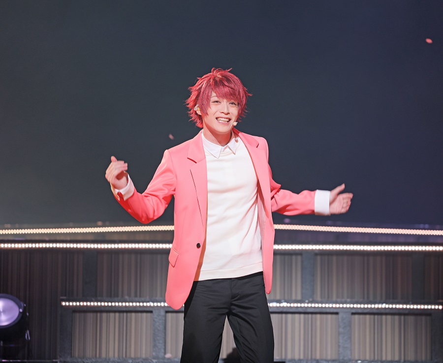 横田龍儀「少しでも笑顔を届けられるように」、エーステ春組ライブ公演が開幕 イメージ画像