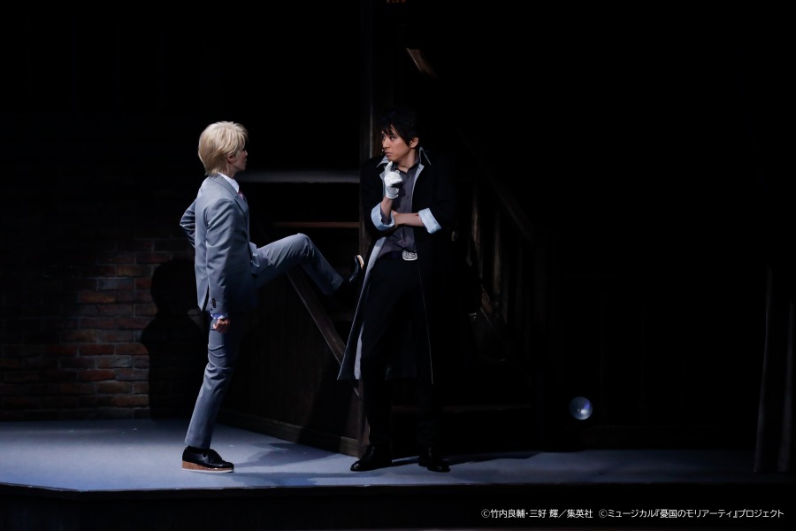 鈴木勝吾「“真実”を観てください」、『モリミュ』Op.3舞台写真＆キャストコメントが到着 イメージ画像