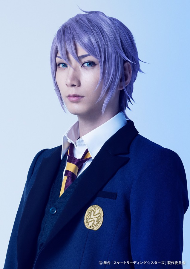 舞台スケスタ、ジャージで氷上を舞うメインビジュアル＆制服姿が公開 イメージ画像