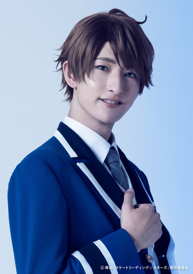 舞台スケスタ、ジャージで氷上を舞うメインビジュアル＆制服姿が公開 イメージ画像