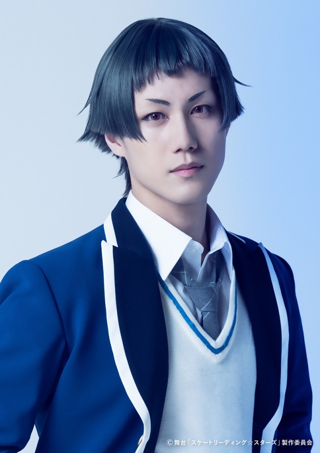 舞台スケスタ、ジャージで氷上を舞うメインビジュアル＆制服姿が公開 イメージ画像