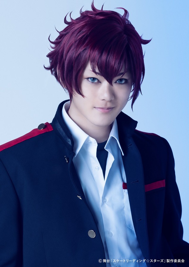 舞台スケスタ、ジャージで氷上を舞うメインビジュアル＆制服姿が公開 イメージ画像