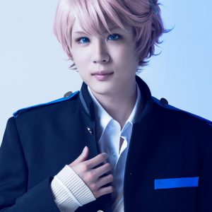 舞台スケスタ、ジャージで氷上を舞うメインビジュアル＆制服姿が公開 イメージ画像