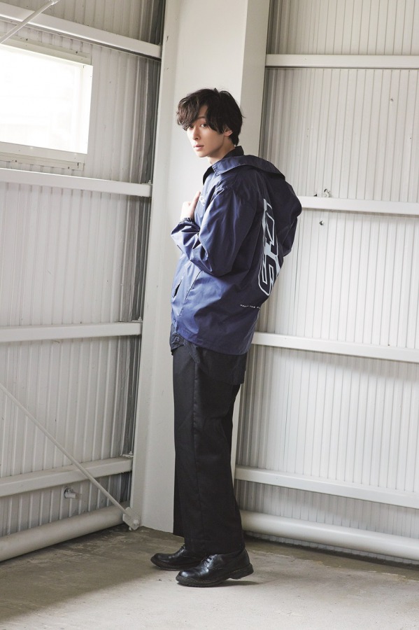 鈴木拡樹×荒牧慶彦、2人の関係性と素顔に迫る　バクマン。にまつわるトークも イメージ画像