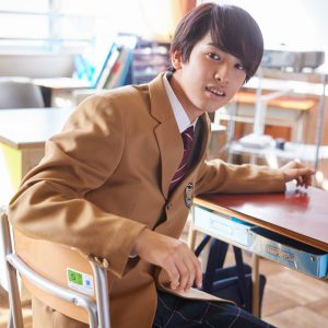 設楽銀河、制服姿からスーツ＆メガネ姿まで　ビジュアルムック「A-VOICE」に登場 イメージ画像