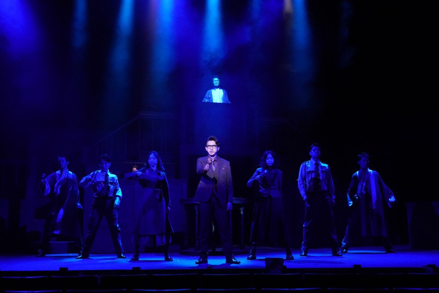 新納慎也「心を動かすことは人間の特権」、Musical『HOPE』コメント＆舞台写真が公開 イメージ画像