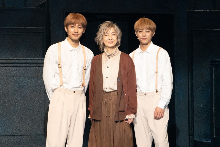 新納慎也「心を動かすことは人間の特権」、Musical『HOPE』コメント＆舞台写真が公開 イメージ画像
