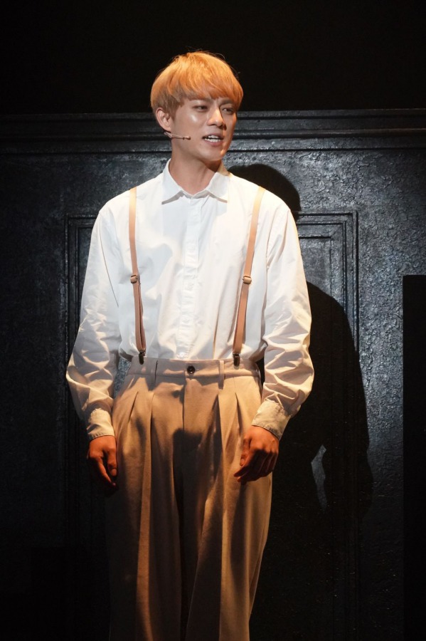 新納慎也「心を動かすことは人間の特権」、Musical『HOPE』コメント＆舞台写真が公開 イメージ画像