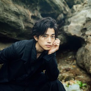 高橋健介の1st写真集「モライモノ」発売決定、鍛え上げた肉体美を披露 イメージ画像