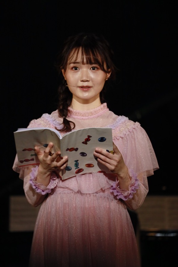 俳優×声優陣が日替わりで登場、朗読劇「いつもポケットにショパン」開幕　舞台写真が公開 イメージ画像