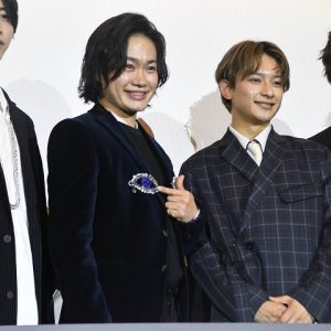 アクションシーンは「痛いし、つらい」　映画「文スト」舞台あいさつで監督に訴えたのは？ イメージ画像