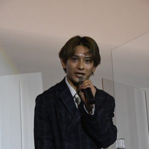 アクションシーンは「痛いし、つらい」　映画「文スト」舞台あいさつで監督に訴えたのは？ イメージ画像