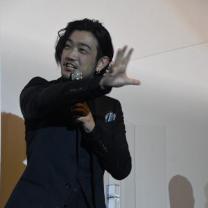 アクションシーンは「痛いし、つらい」　映画「文スト」舞台あいさつで監督に訴えたのは？ イメージ画像