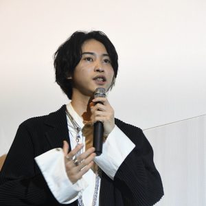 アクションシーンは「痛いし、つらい」　映画「文スト」舞台あいさつで監督に訴えたのは？ イメージ画像