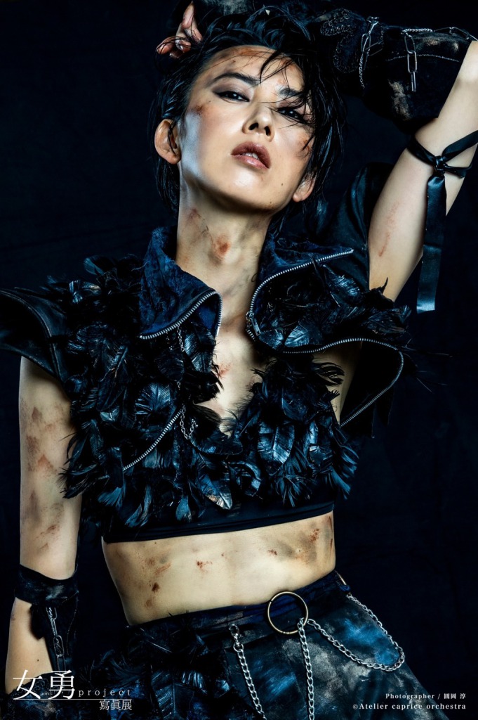 生田輝・伊波杏樹らが勇ましく美しい姿に、『女勇-JOYU- project』寫眞展開催　新カット公開 イメージ画像