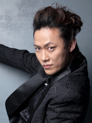 中村誠治郎の主演舞台『キスより素敵な手を繋ごう』再演が決定　東京・福岡で今年6月上演 イメージ画像