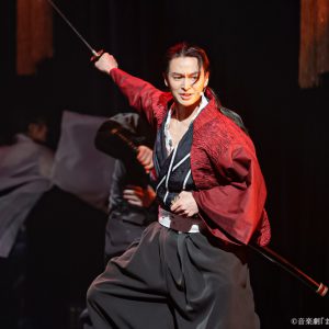 阪本奨悟「観る方によって考え方が変わる」、糸川耀士郎「笑いながら泣ける作品」　音楽劇『まほろばかなた』開幕 イメージ画像
