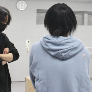 植田圭輔が信頼する仲間と作り上げる「はじまりのカーテンコール」稽古場レポート イメージ画像