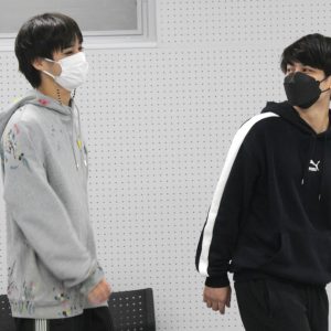 植田圭輔が信頼する仲間と作り上げる「はじまりのカーテンコール」稽古場レポート イメージ画像