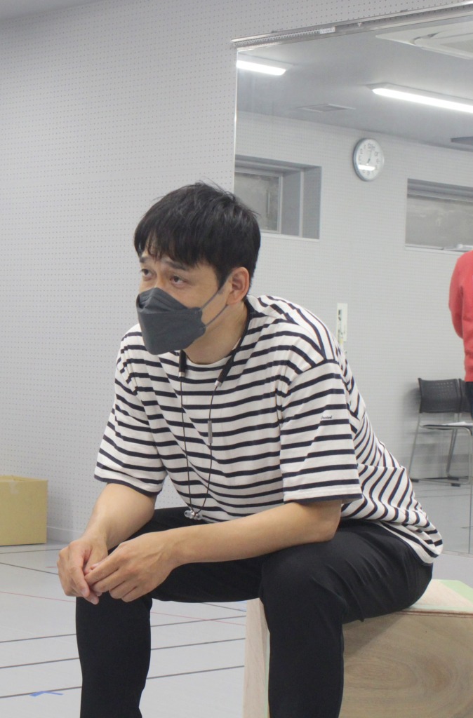 植田圭輔が信頼する仲間と作り上げる「はじまりのカーテンコール」稽古場レポート イメージ画像