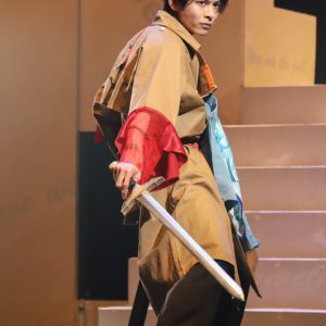 小宮璃央「夢を追うって素晴らしい」　ミュージカル「Shuffle！～まぜこぜ図書館『若草三銃士物語』～」開幕 イメージ画像