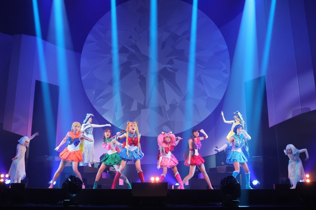 田中梨瑚「ライブとお芝居のどちらの魅力も兼ね備えたステージ」　「美少女戦士セーラームーン」30周年記念Festival開幕 イメージ画像