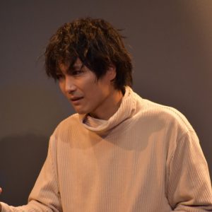 突如として閉じ込められた4人の人間の会話劇から想起させる鈴木茉美の現在地　『点滅』ゲネプロレポート イメージ画像