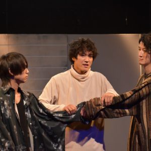 突如として閉じ込められた4人の人間の会話劇から想起させる鈴木茉美の現在地　『点滅』ゲネプロレポート イメージ画像