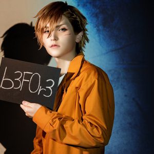 『華 Doll*』新ビジュアル解禁　北出流星・三島涼・徳井太一・丸山ナオら6人が囚人服に身を包む イメージ画像