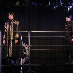 日向野祥・フクシノブキら出演、第三次世界大戦敗戦後の日本が描かれる『漆黒ノ戰花−再演−』ゲネプロレポート イメージ画像